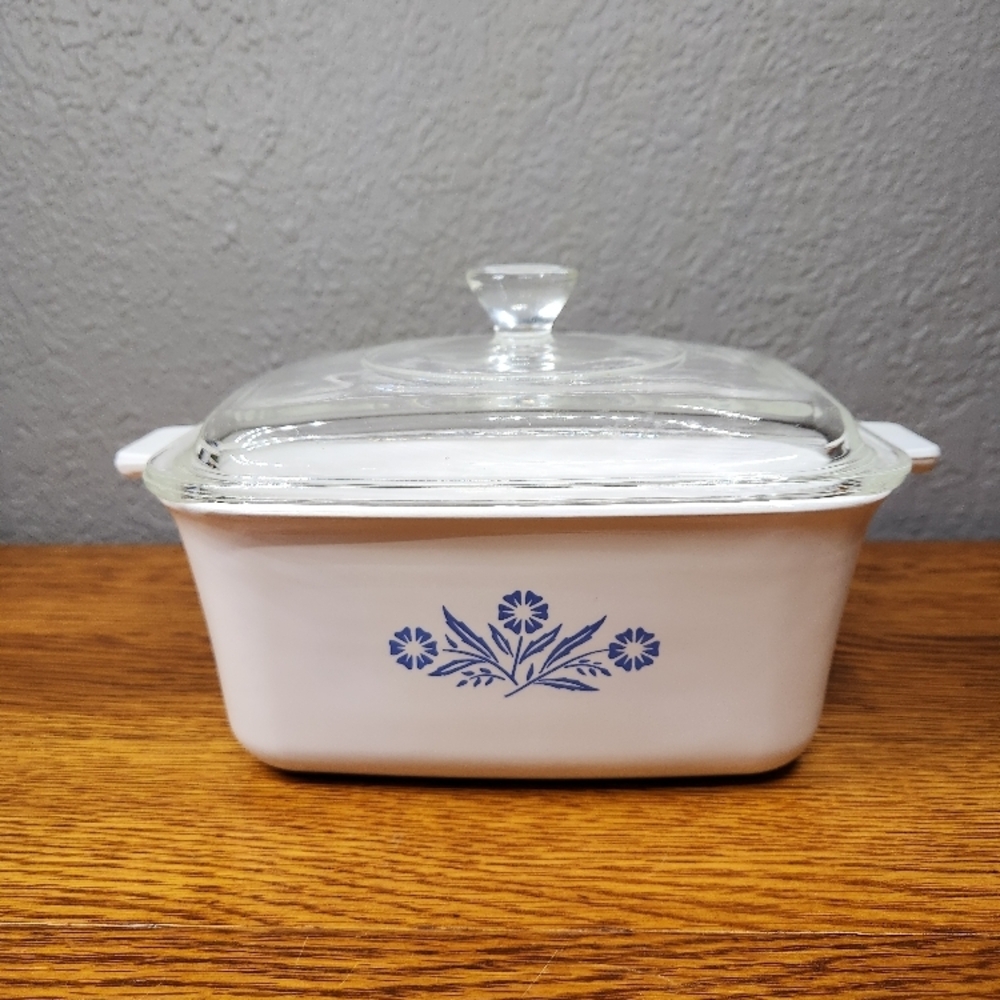 Corningware Blue Cornflower Dish with Lid